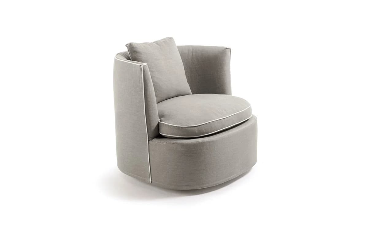 Bessie by Frigerio Salotti