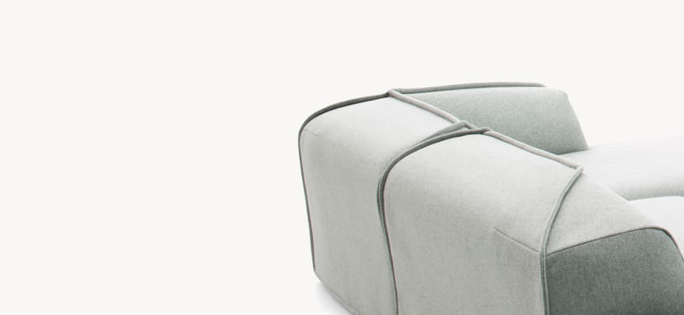 M.a.s.s.a.s. by Moroso
