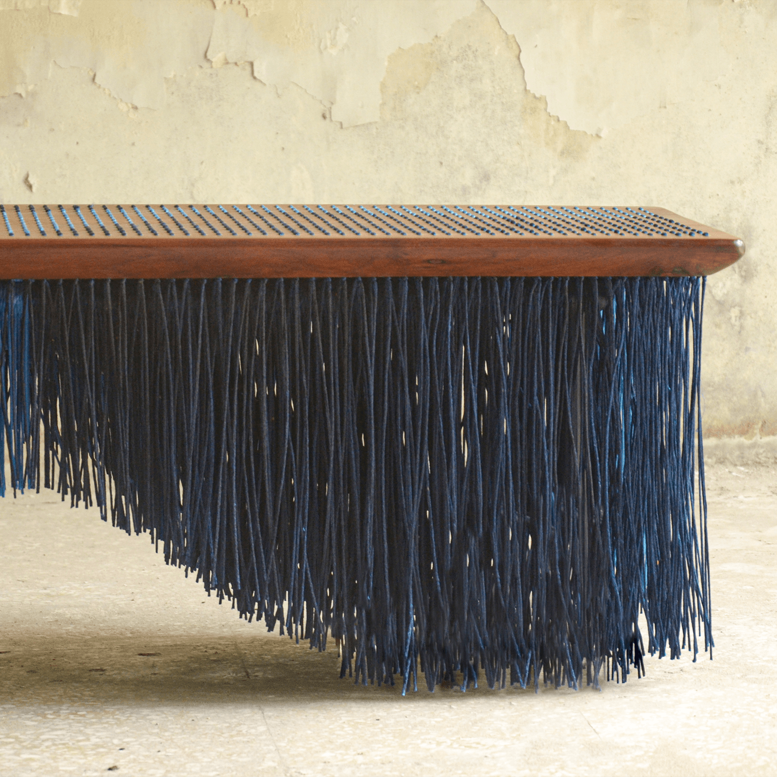 WAVE BENCH (S) by Rhizome