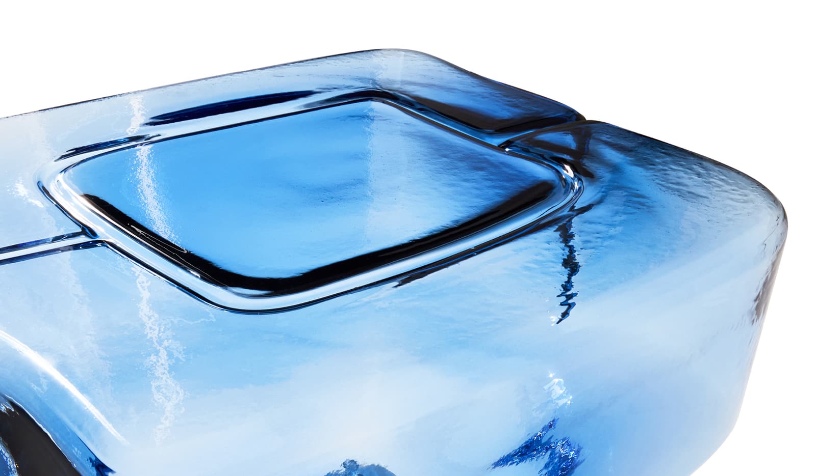 Fluid Joinery by Cassina