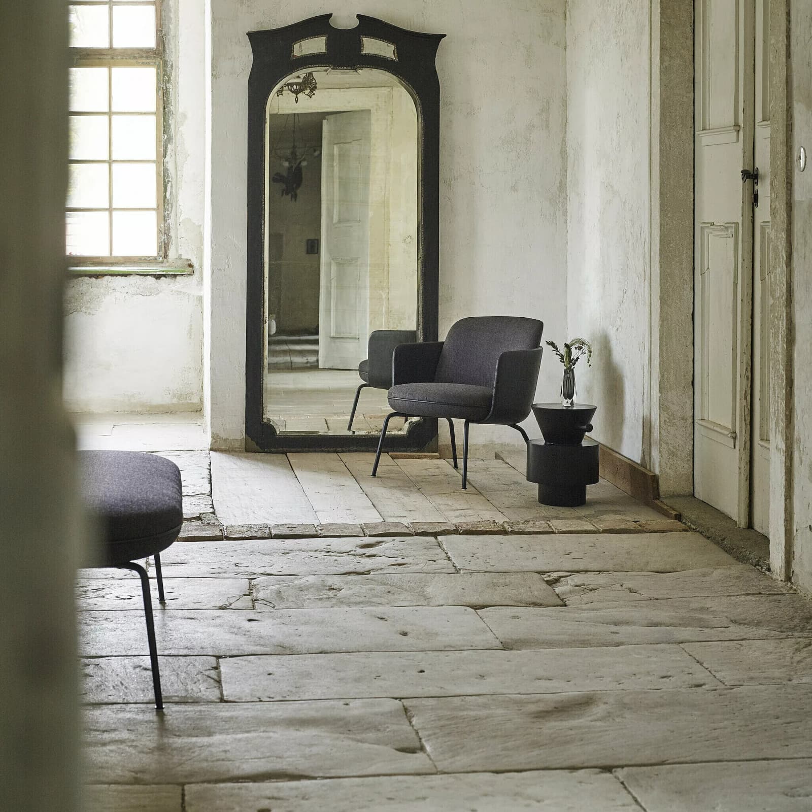 Merwyn Lounge by Wittman