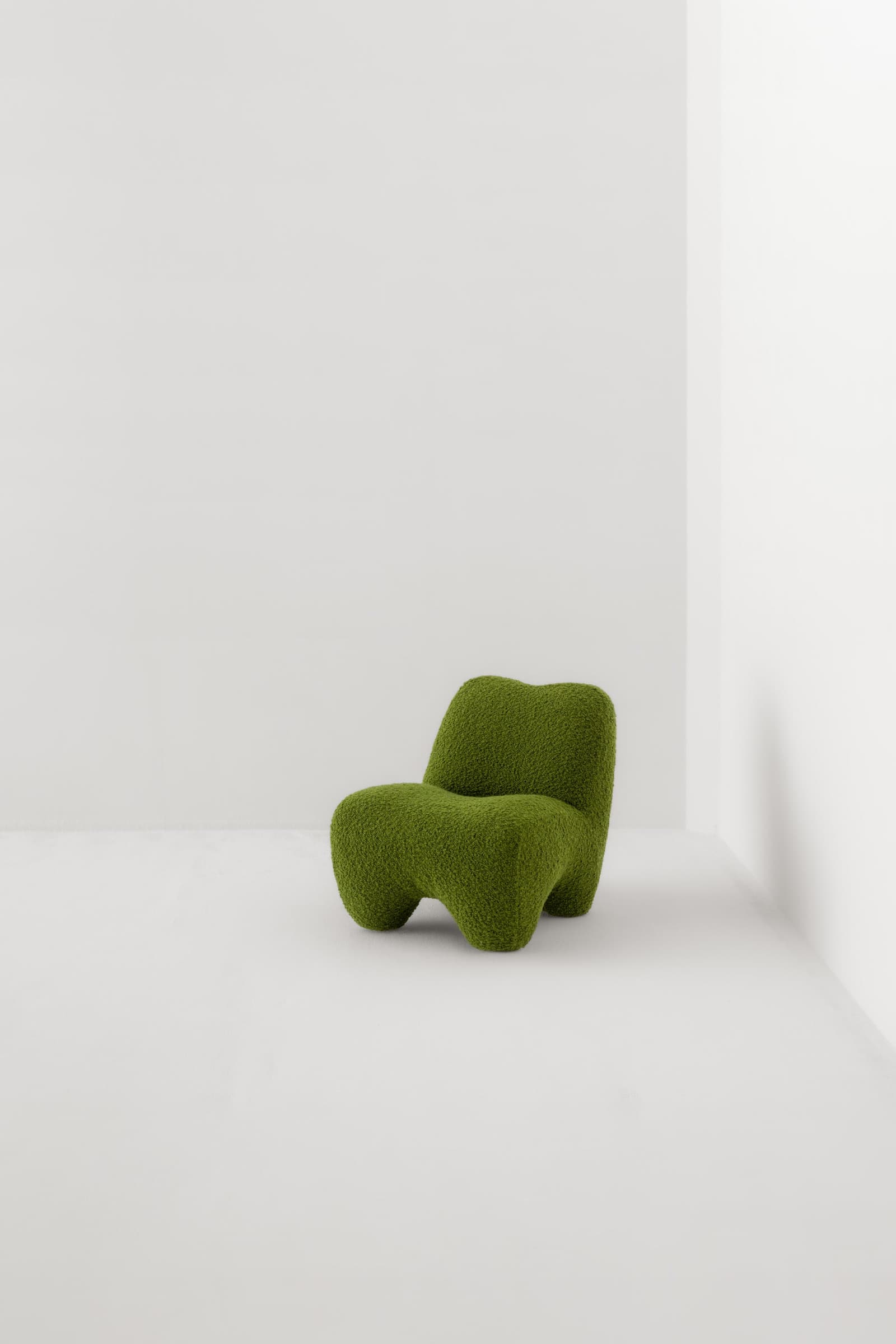 Gummy lounge chair by Too Good