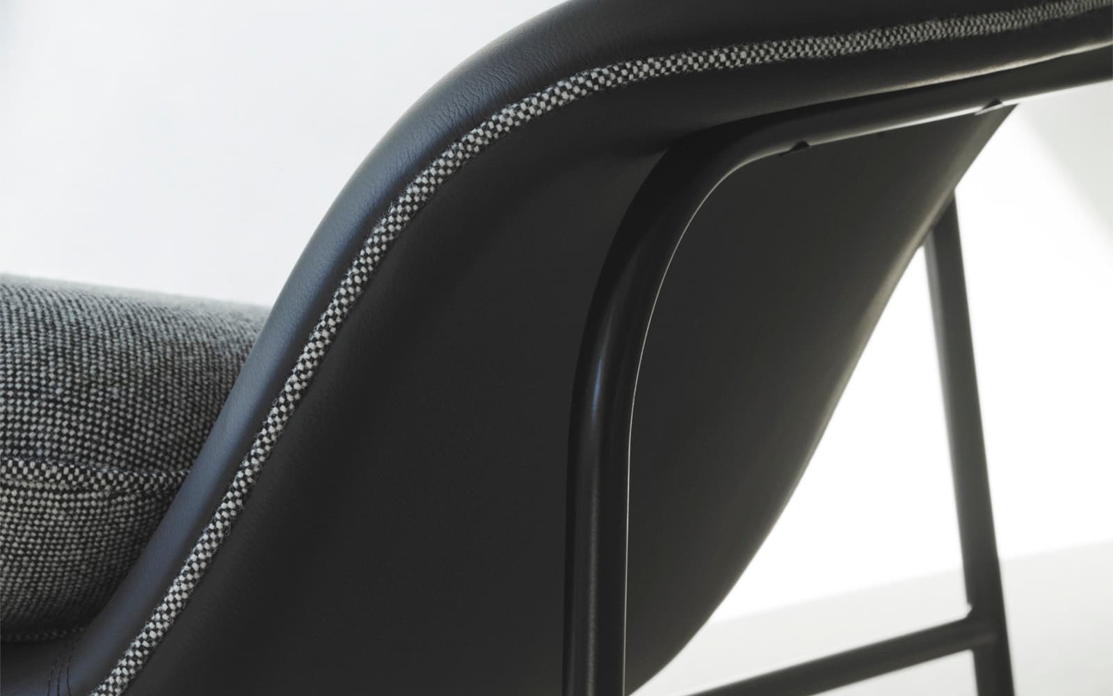 Drape Lounge chair High steel by Normann Copenhagen