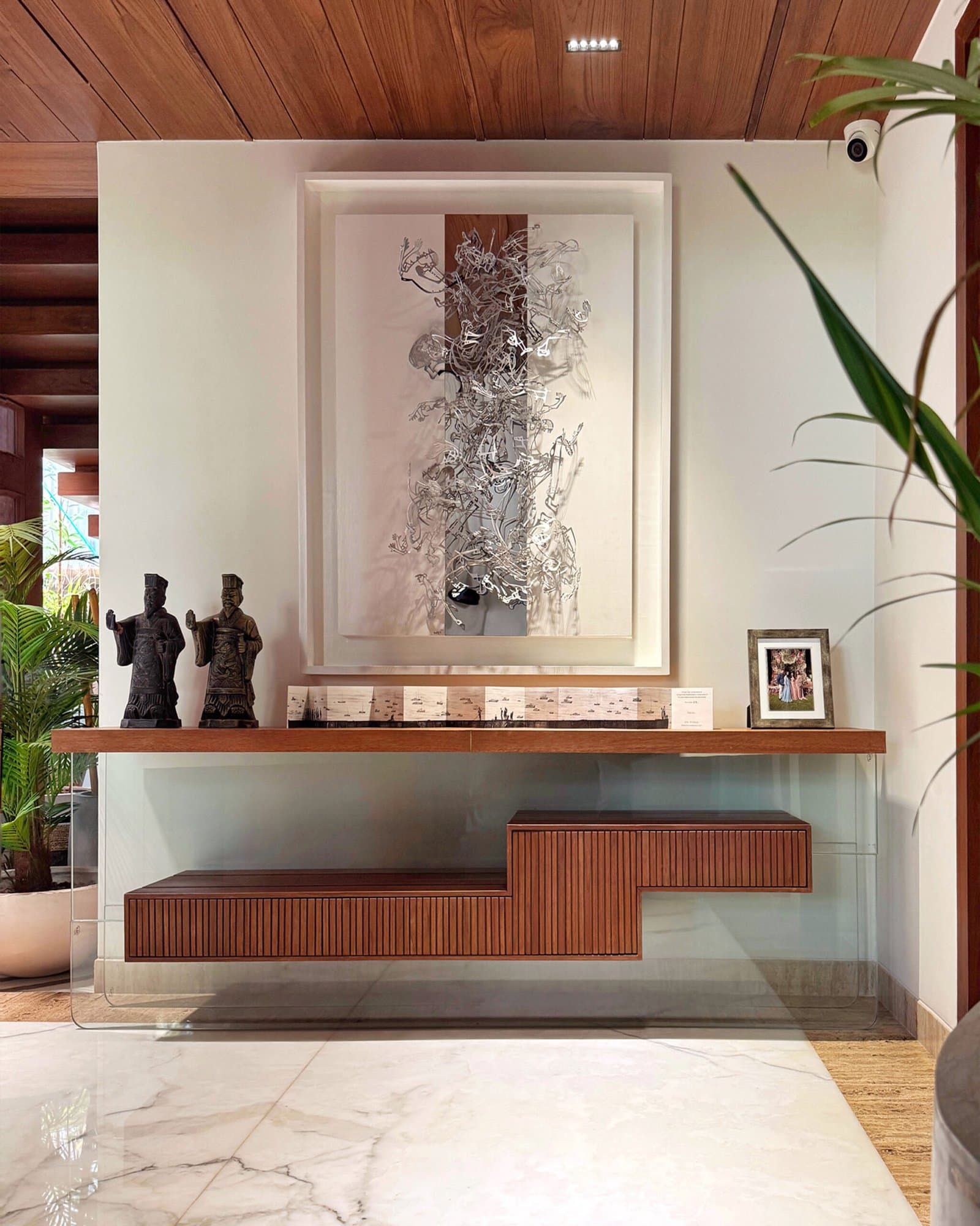 Float C1 by ERP design studio