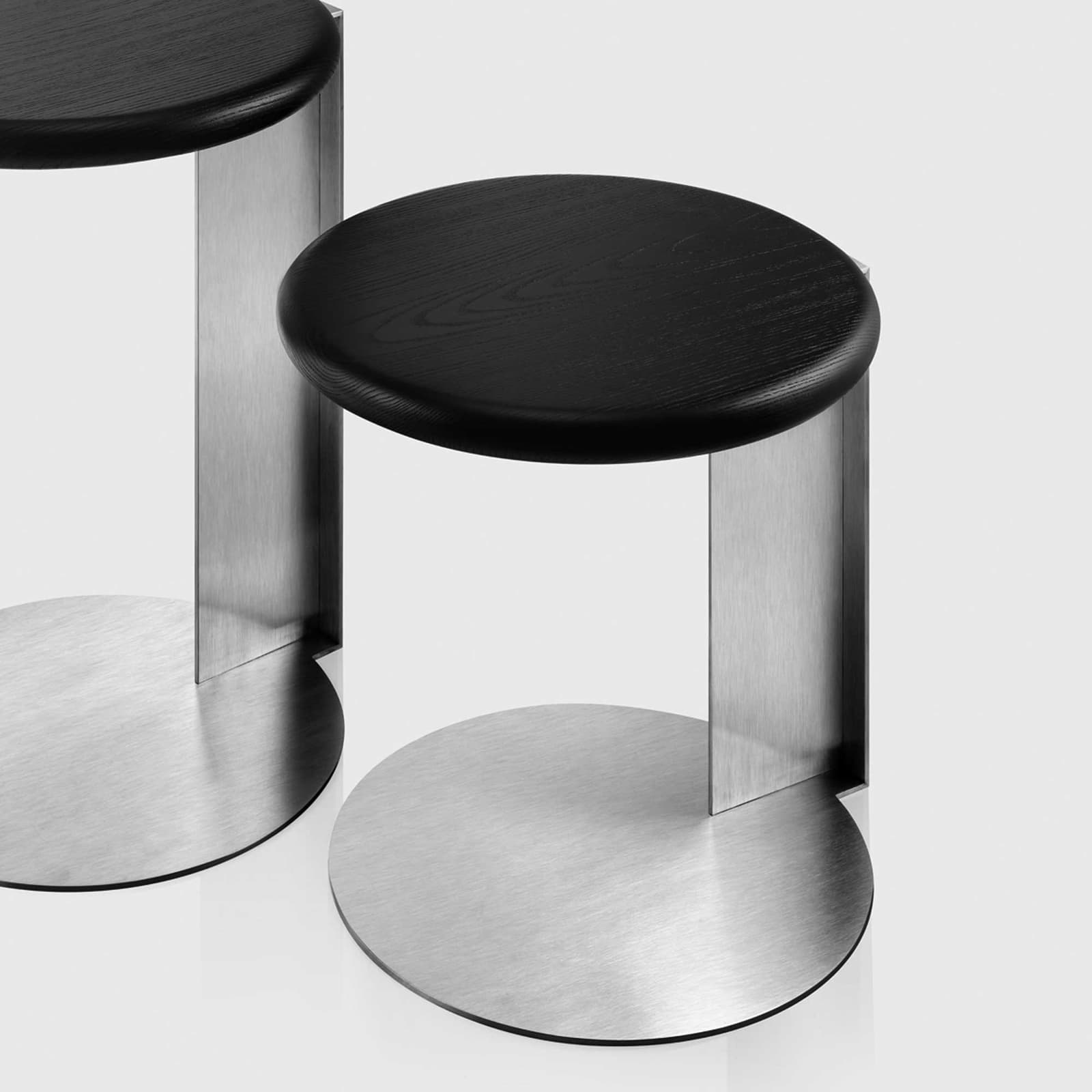 Duda Wood Low by Hmd